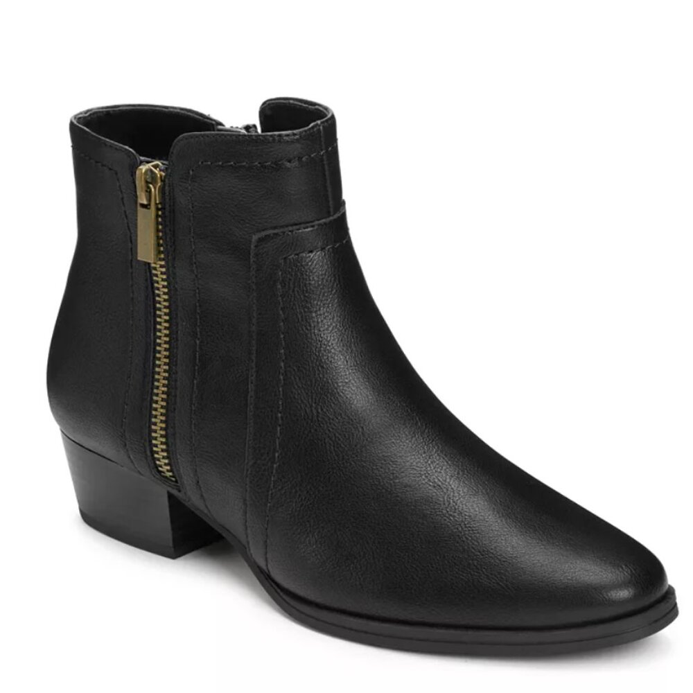 Aerosoles Women's Double Cross Ankle Boot - sz 5